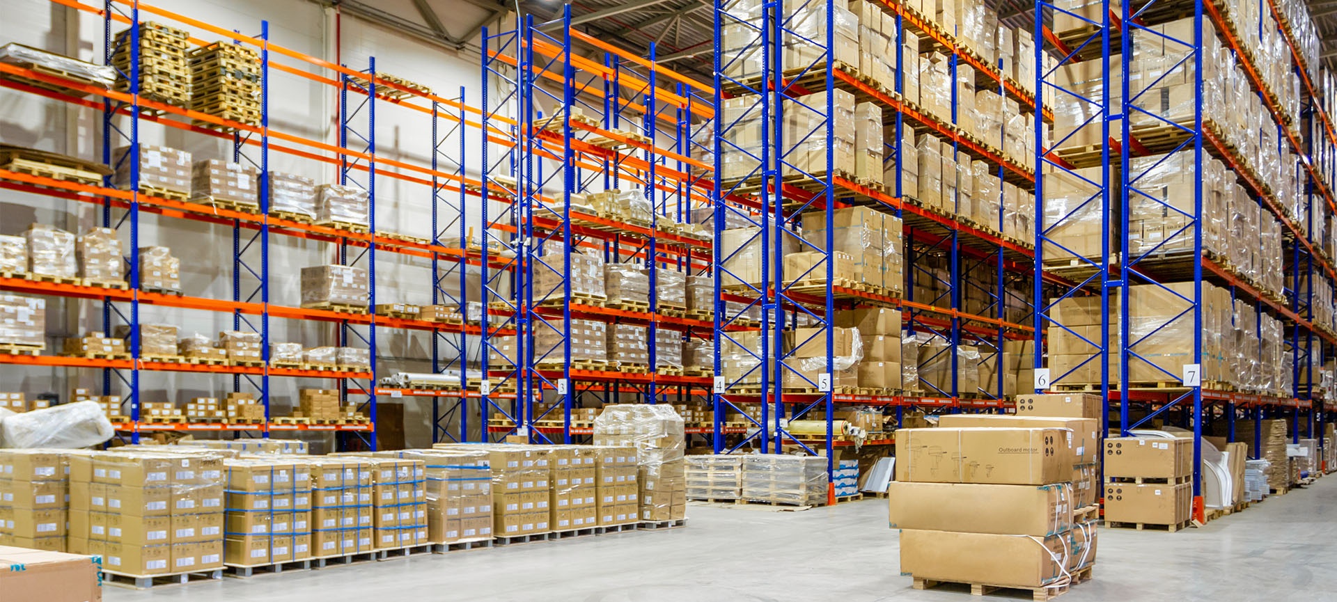 How Do Providers Charge for Warehouse Storage?